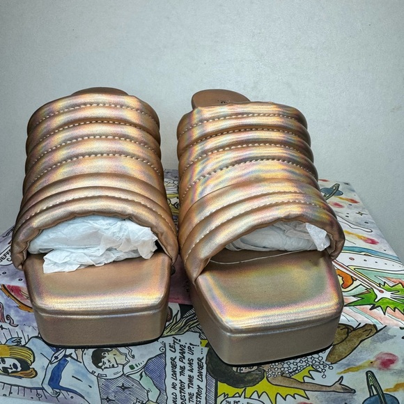 Jeffrey Campbell E-Girl Heels Rose Gold Iridescent casual classic stylish summer - Picture 7 of 8
